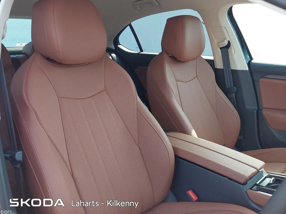 Skoda Superb Saloon, Diesel, 2026, Grey