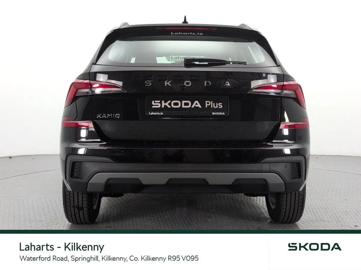 Skoda Kamiq SUV, Petrol, 2026, Black