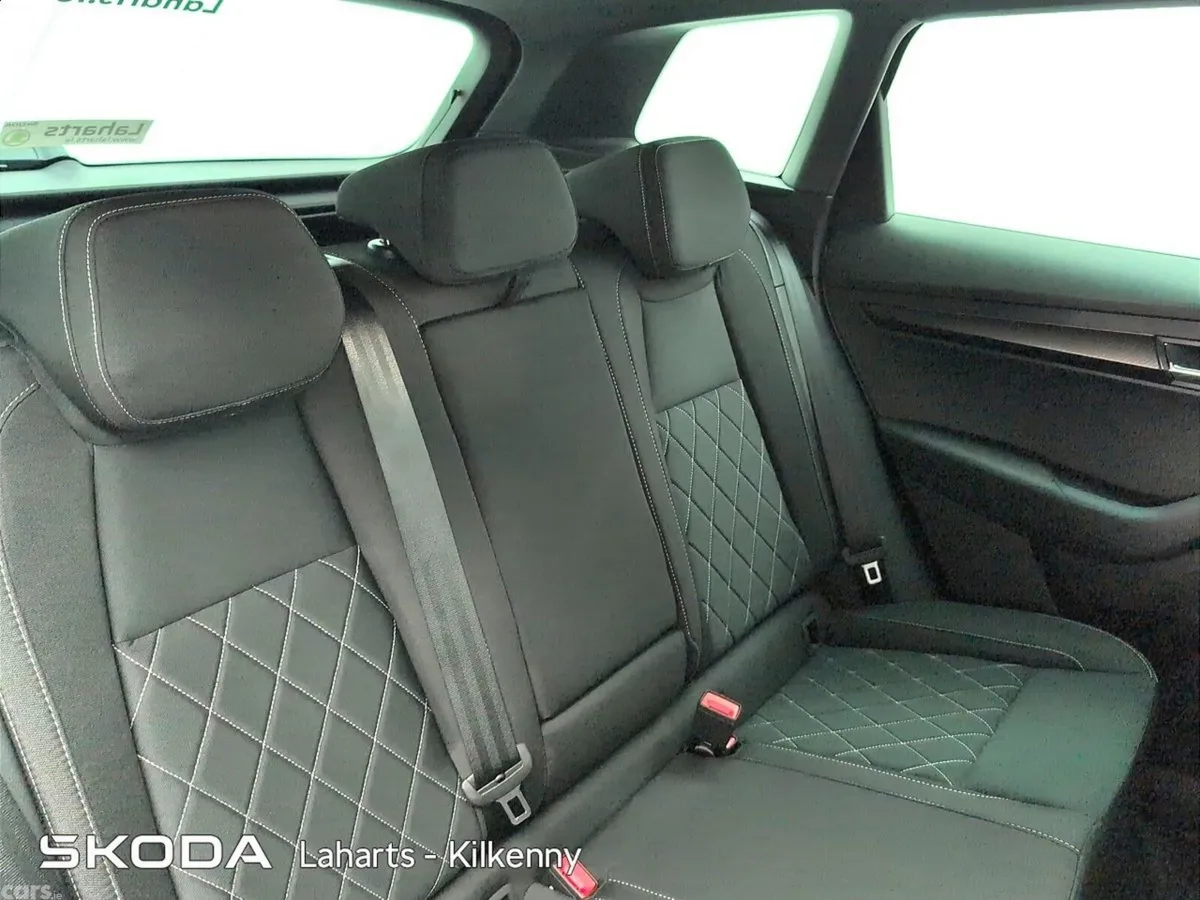 Skoda Karoq SUV, Diesel, 2026, Grey
