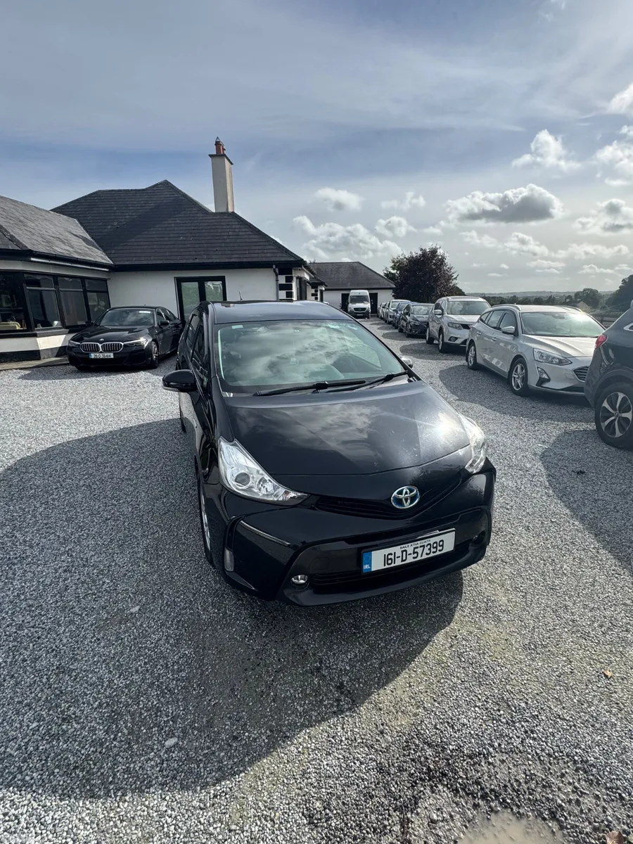 Toyota Prius MPV, Petrol Hybrid, 2016, Black