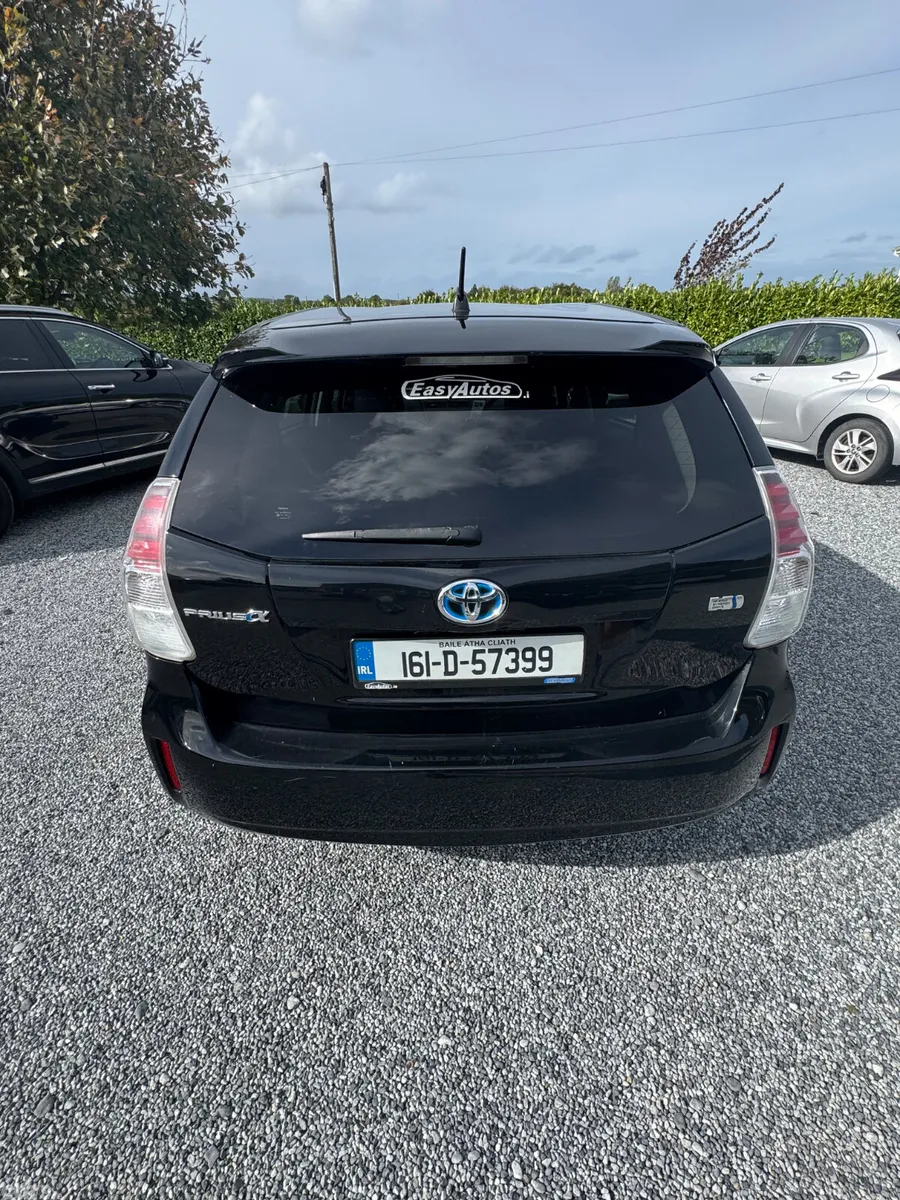 Toyota Prius MPV, Petrol Hybrid, 2016, Black
