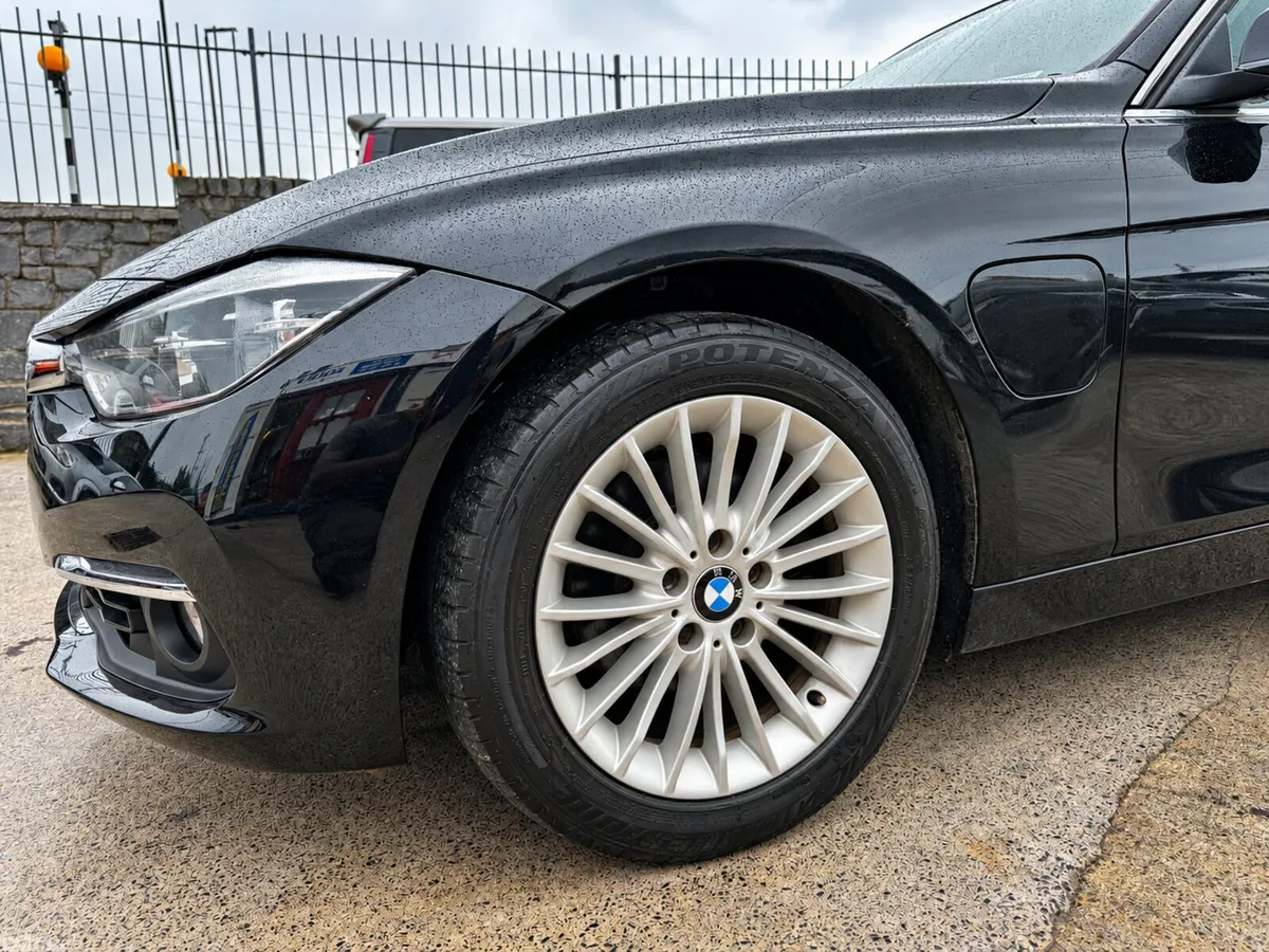 BMW 3-Series Saloon, Petrol Plug-in Hybrid, 2016, Black