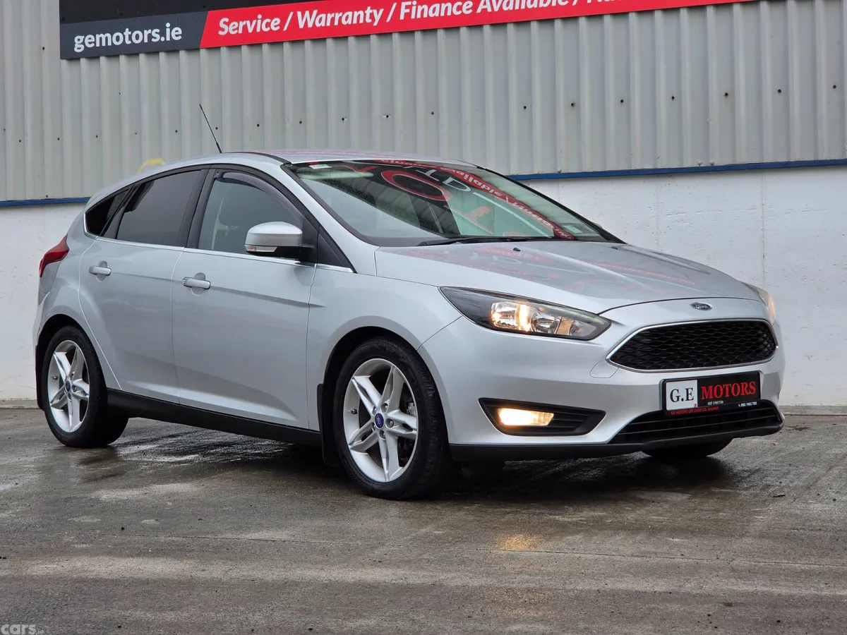 Ford Focus Hatchback, Diesel, 2015, Silver