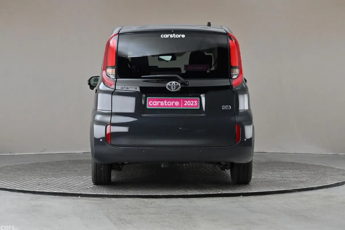 Toyota Sienta MPV, Petrol Hybrid, 2023, Grey