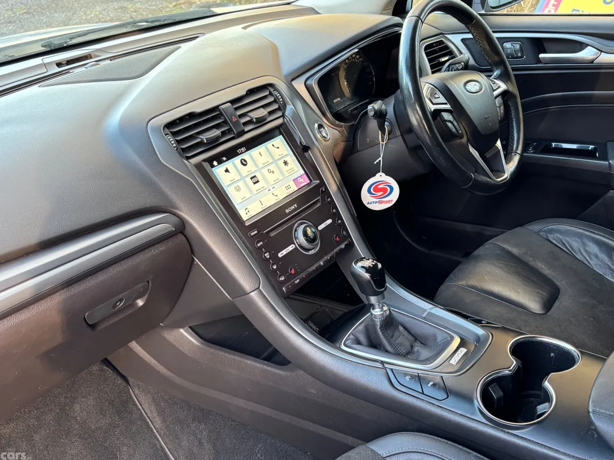 Ford Mondeo Hatchback, Diesel, 2018, White