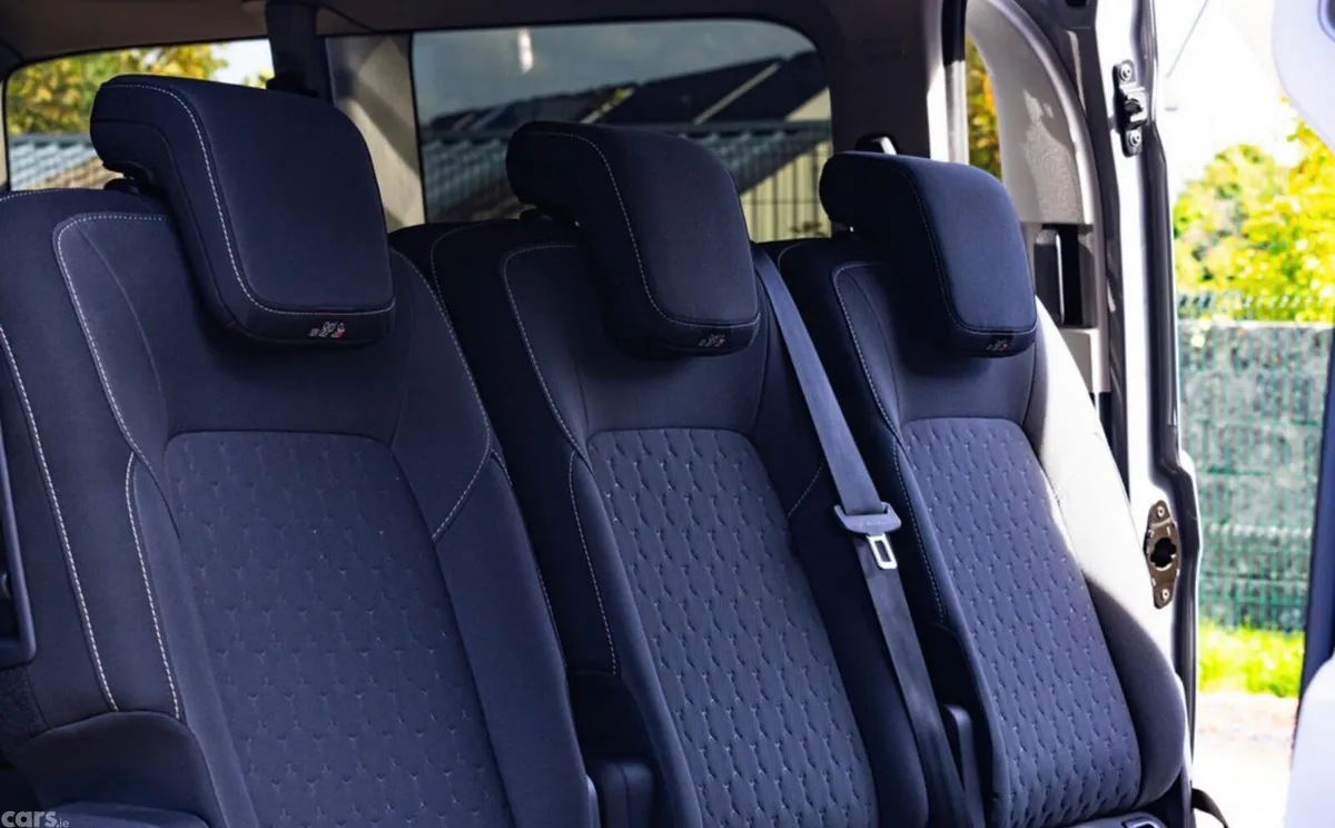 Ford Transit Custom Van, Petrol Plug-in Hybrid, 2026, Grey
