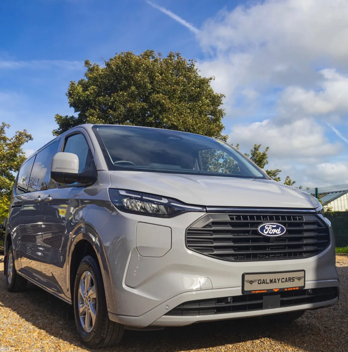 Ford Transit Custom Van, Petrol Plug-in Hybrid, 2026, Grey