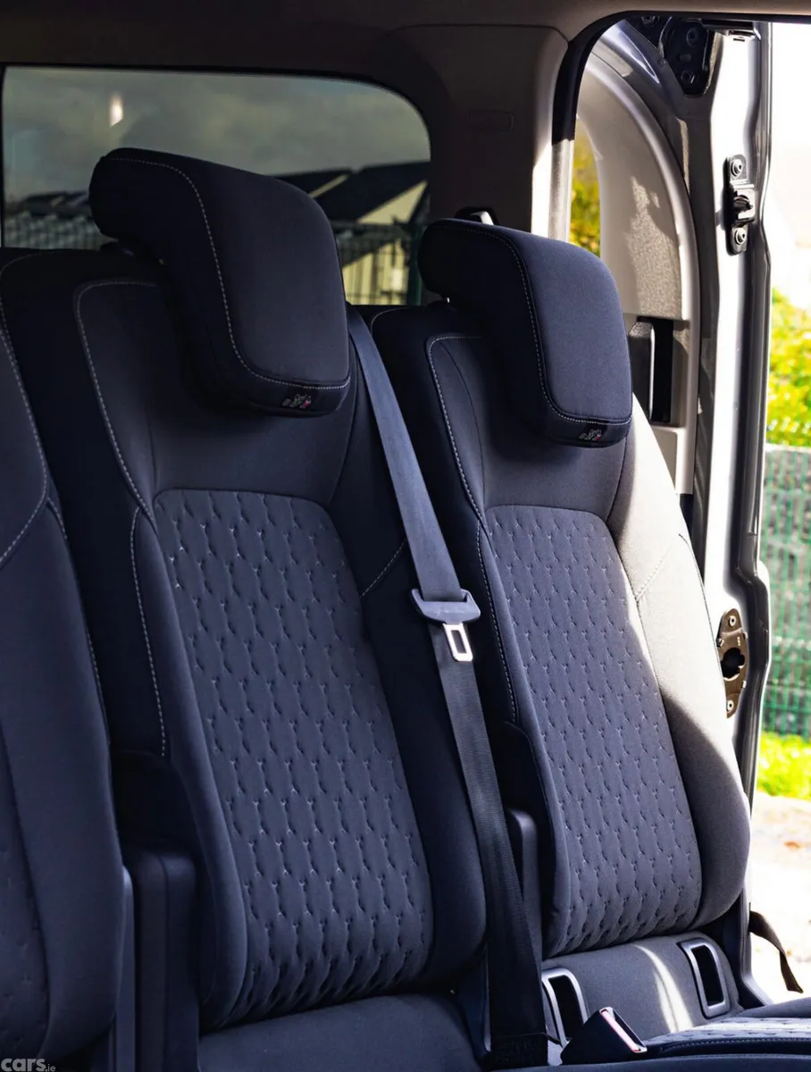 Ford Transit Custom Van, Petrol Plug-in Hybrid, 2026, Grey