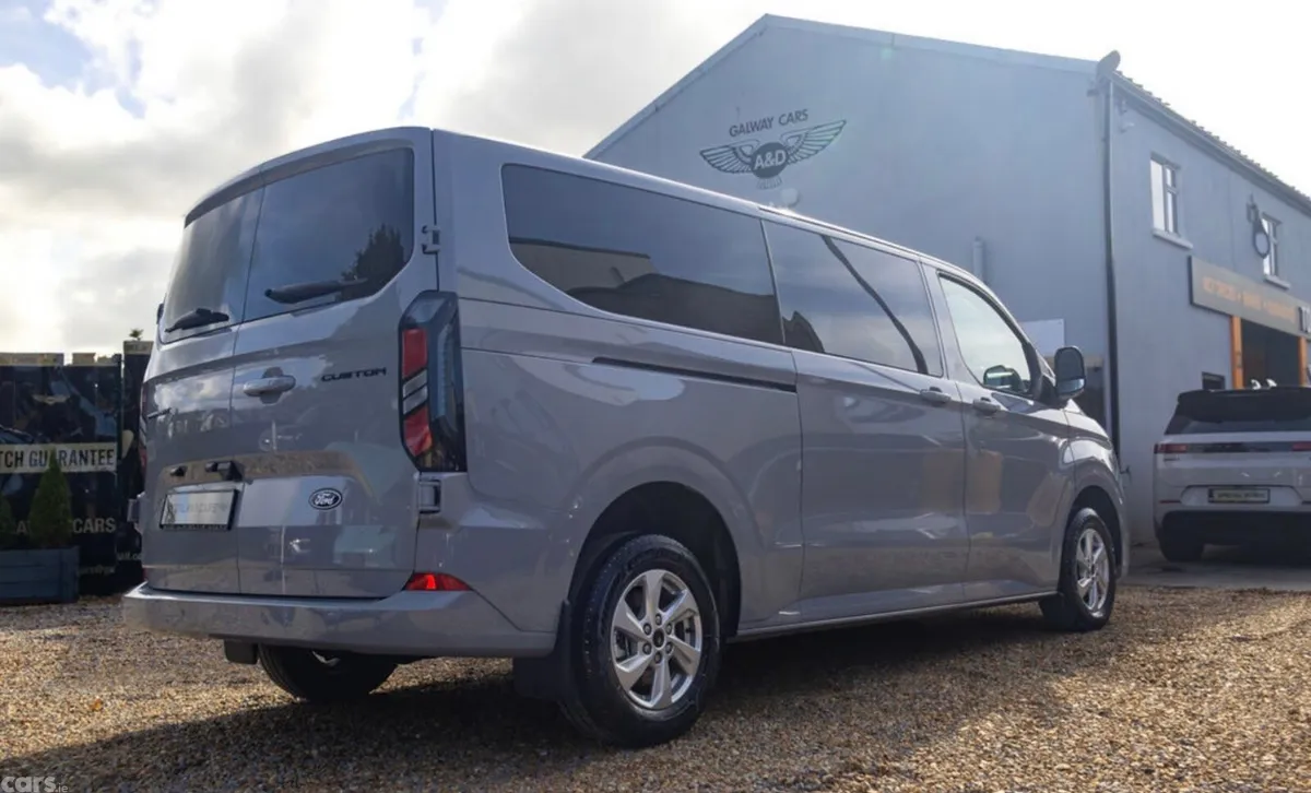 Ford Transit Custom Van, Petrol Plug-in Hybrid, 2026, Grey