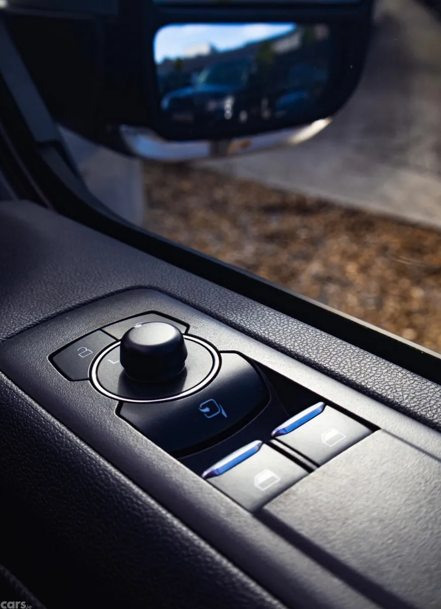 Ford Transit Custom Van, Petrol Plug-in Hybrid, 2026, Grey