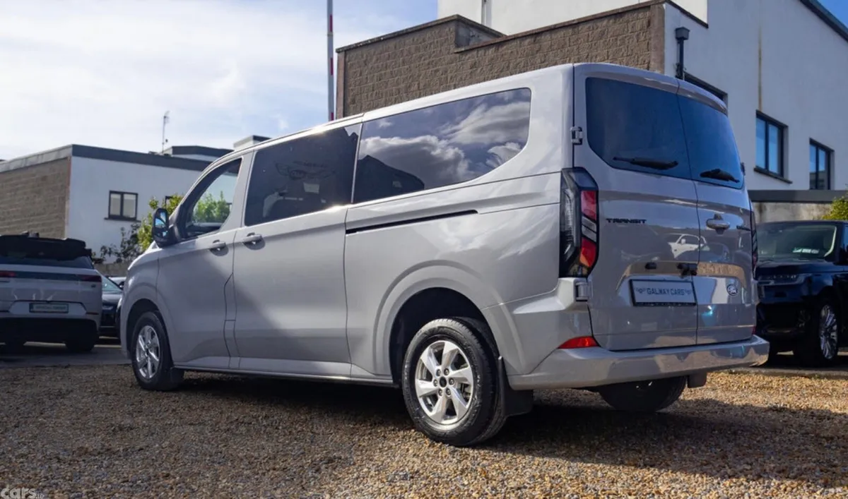 Ford Transit Custom Van, Petrol Plug-in Hybrid, 2026, Grey
