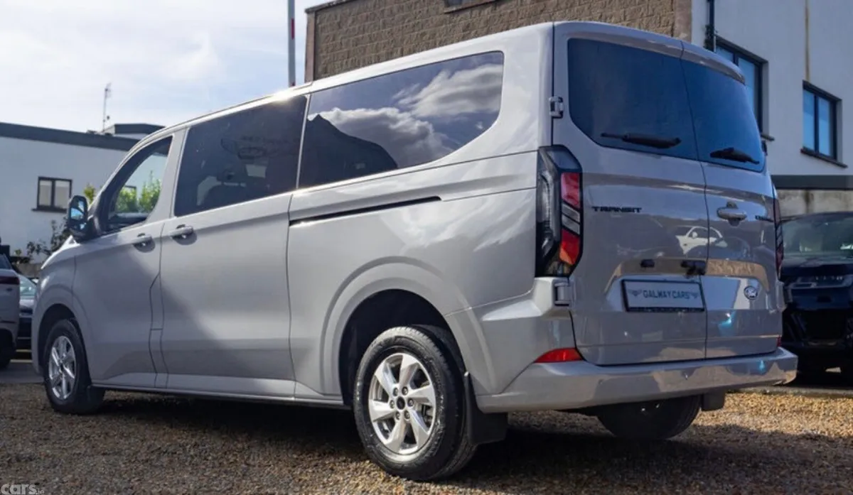 Ford Transit Custom Van, Petrol Plug-in Hybrid, 2026, Grey