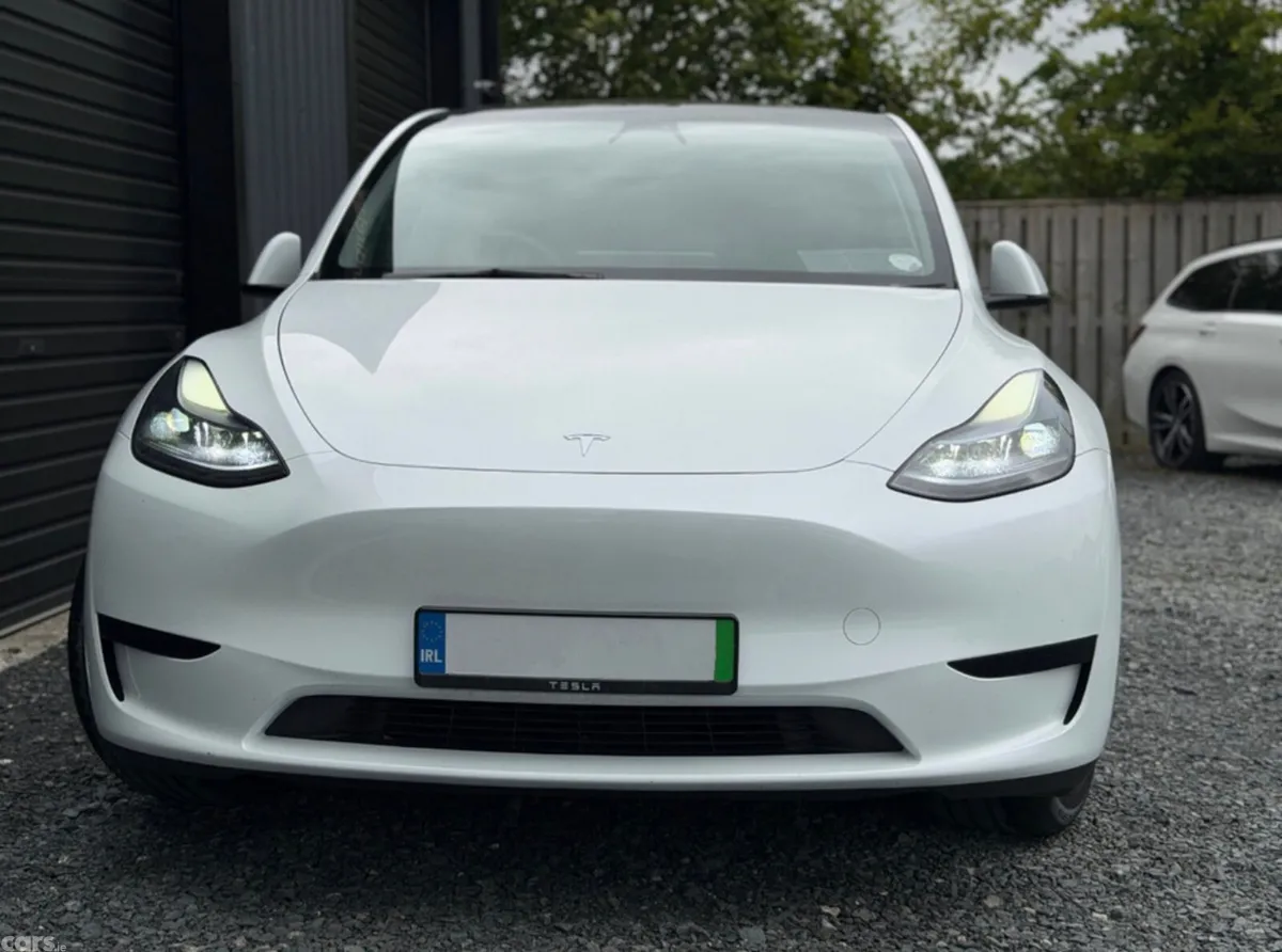 Tesla Model Y SUV, Electric, 2022, White