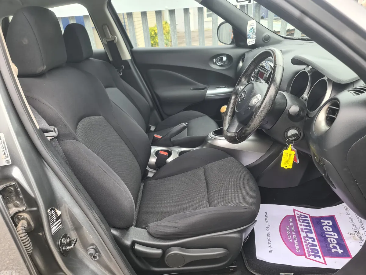 Nissan Juke SUV, Petrol, 2011, Grey