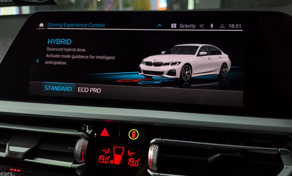 BMW 3-Series Saloon, Petrol Plug-in Hybrid, 2020, White