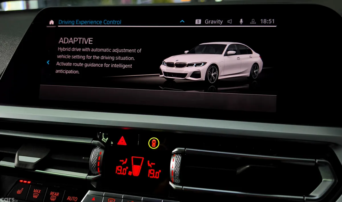 BMW 3-Series Saloon, Petrol Plug-in Hybrid, 2020, White
