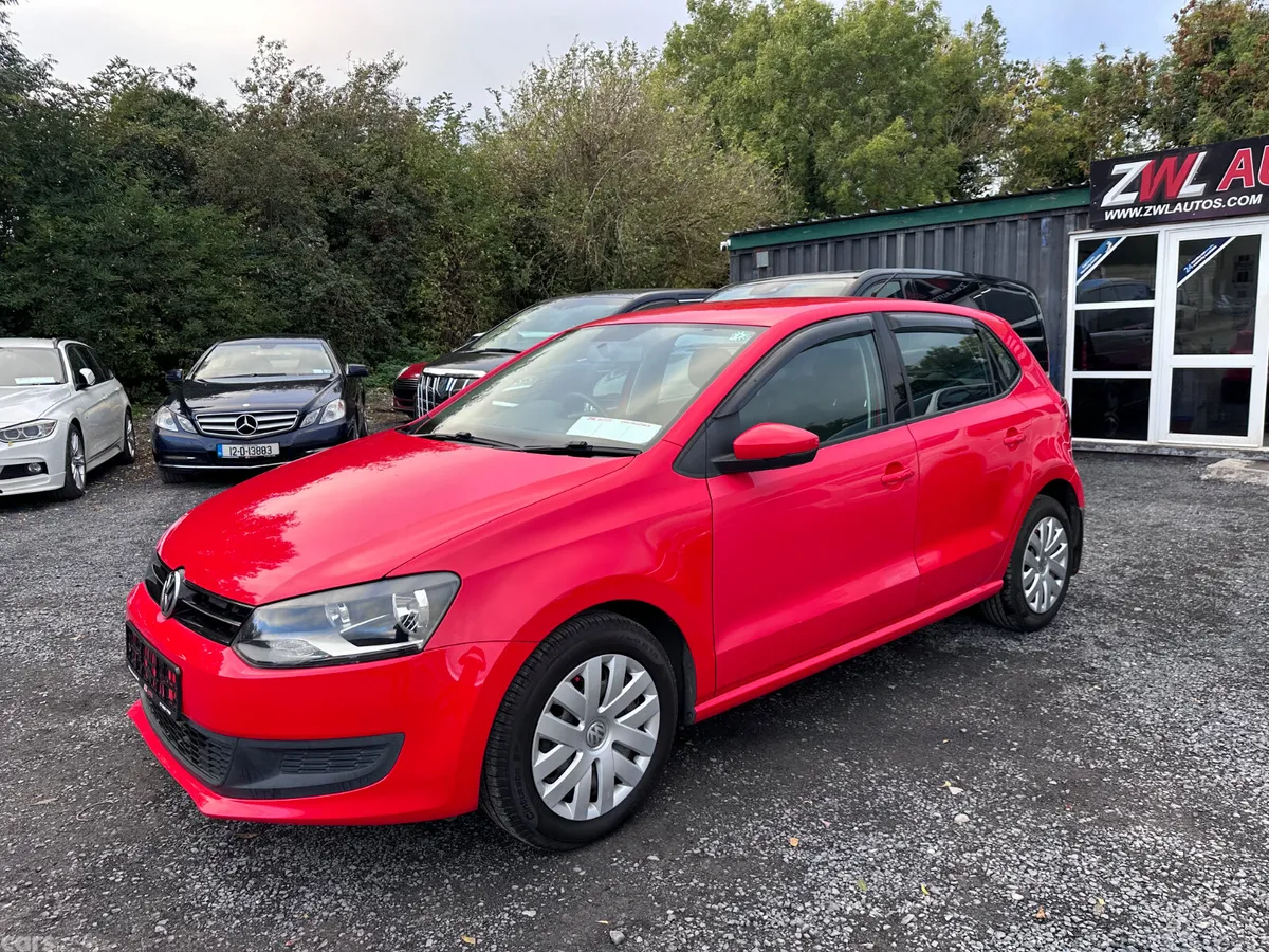 Volkswagen Polo Hatchback, Petrol, 2012, Red