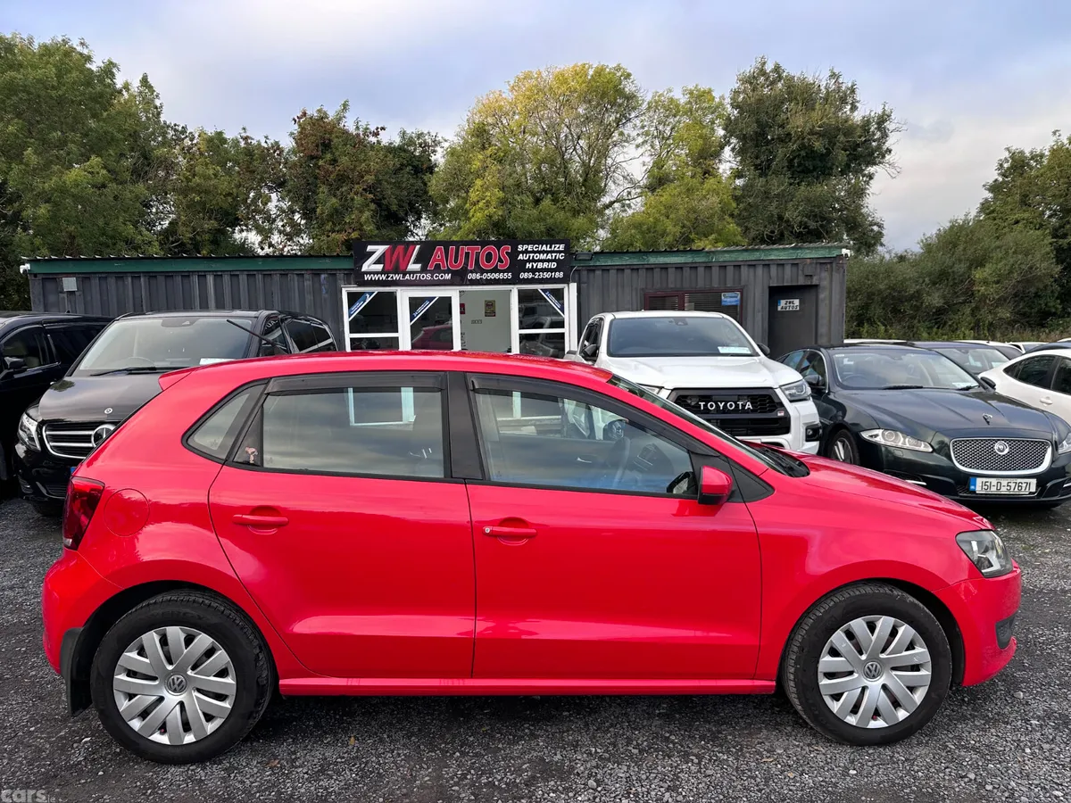Volkswagen Polo Hatchback, Petrol, 2012, Red