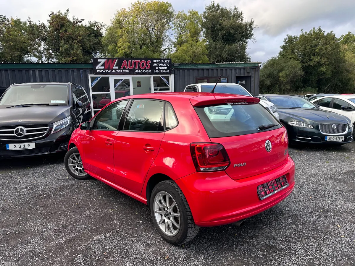 Volkswagen Polo Hatchback, Petrol, 2013, Red