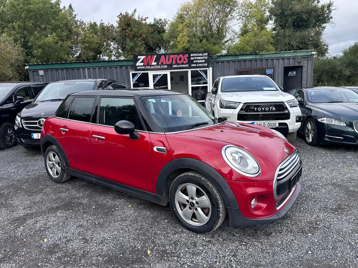 Mini Cooper Hatchback, Diesel, 2017, Red