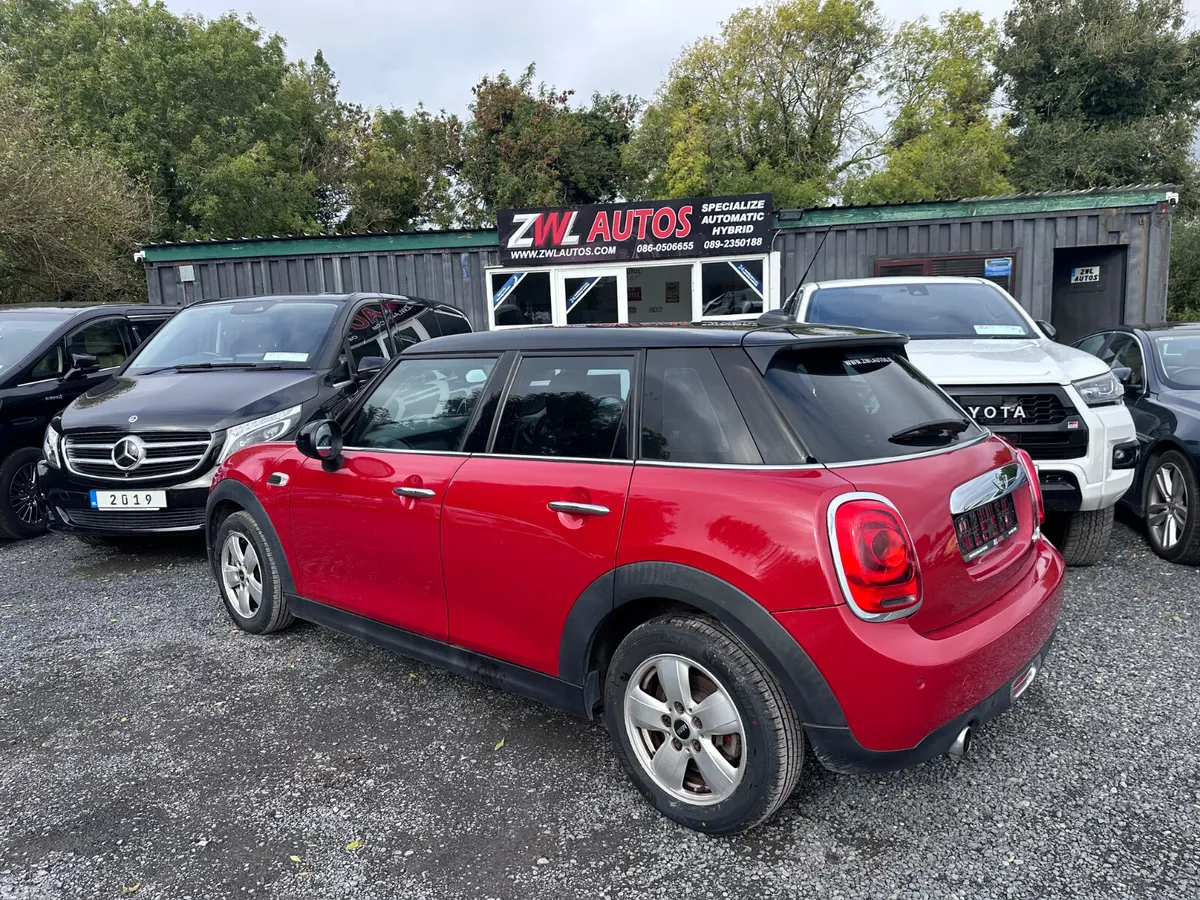 Mini Cooper Hatchback, Diesel, 2017, Red