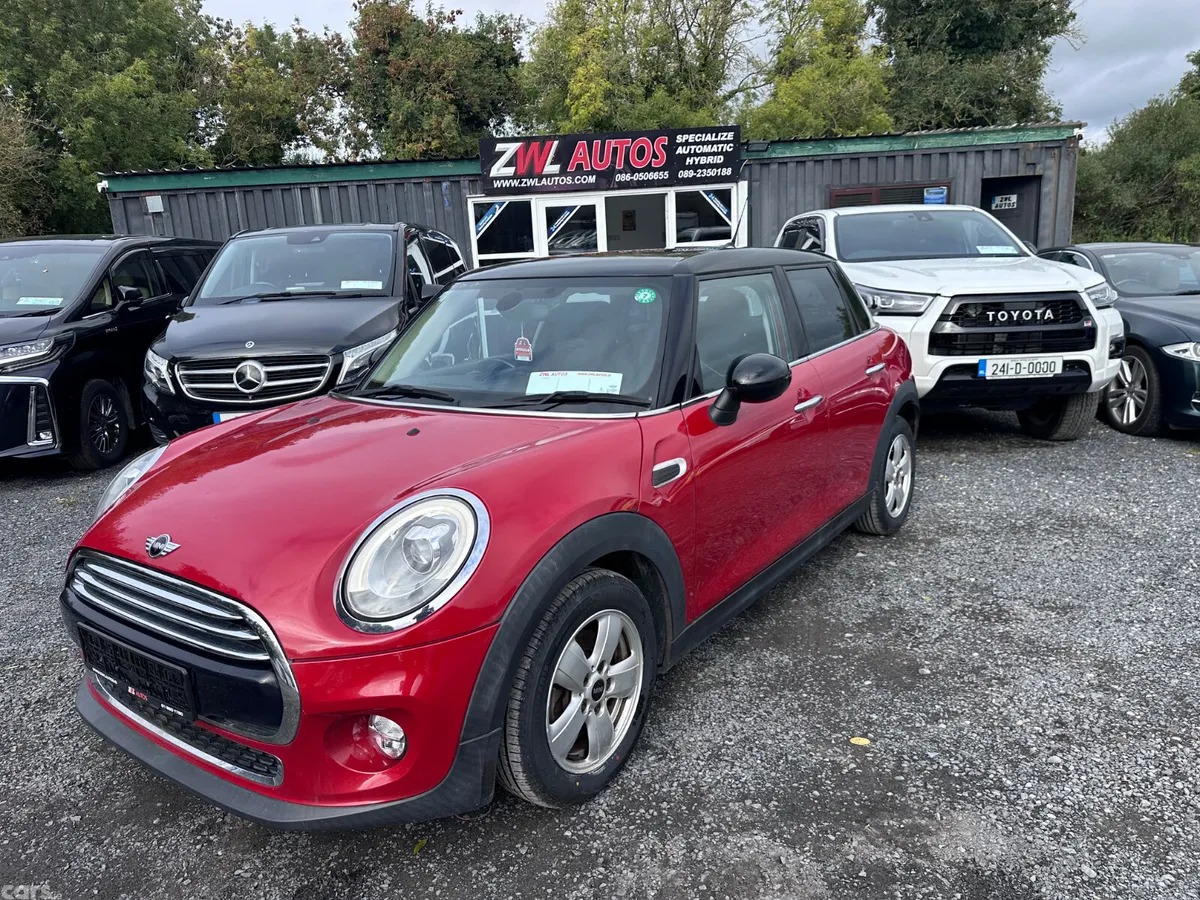 Mini Cooper Hatchback, Diesel, 2017, Red