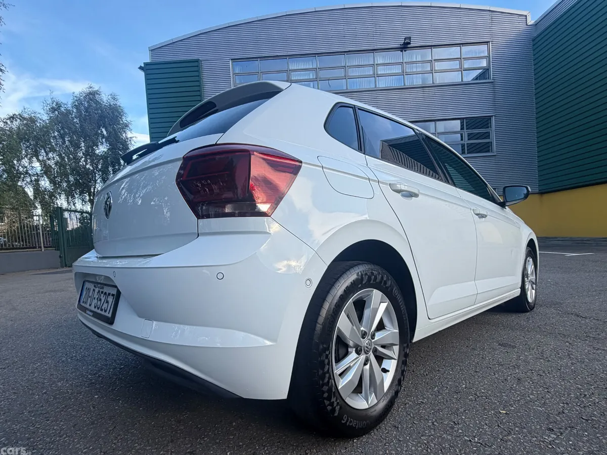 Volkswagen Polo Hatchback, Petrol, 2020, White