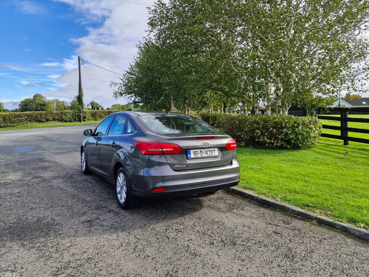 Ford Focus Saloon, Diesel, 2016, Grey