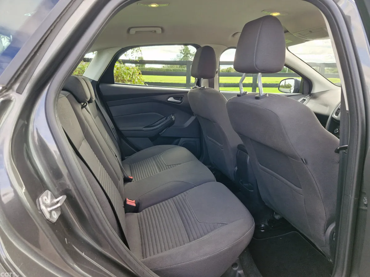 Ford Focus Saloon, Diesel, 2016, Grey