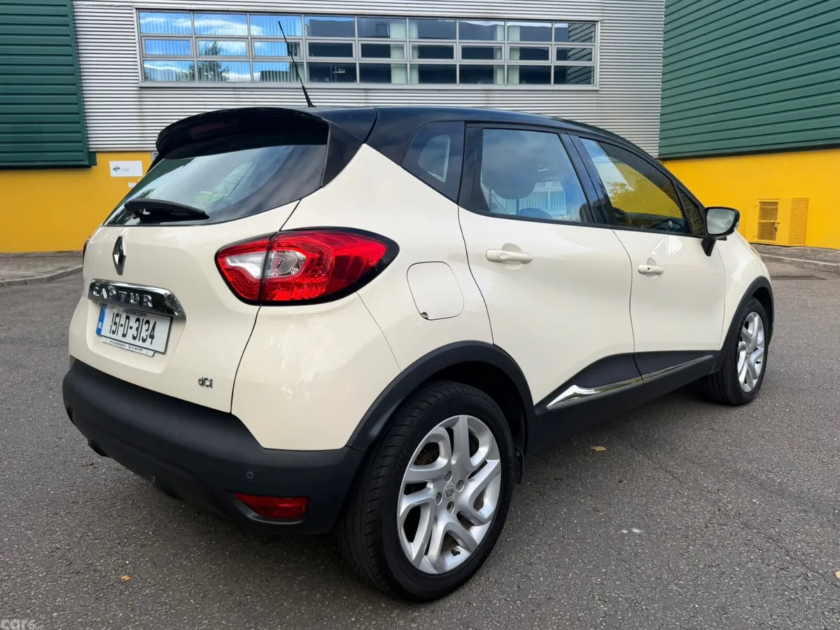 Renault Captur Hatchback, Diesel, 2015, Yellow