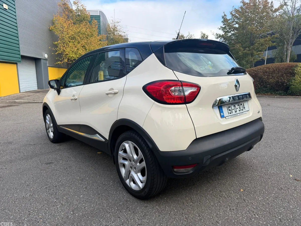 Renault Captur Hatchback, Diesel, 2015, Yellow