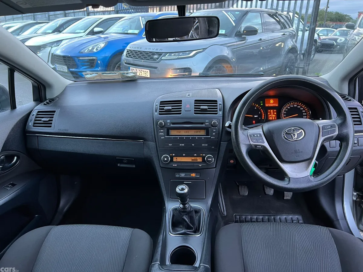 Toyota Avensis Estate, Diesel, 2011, Grey