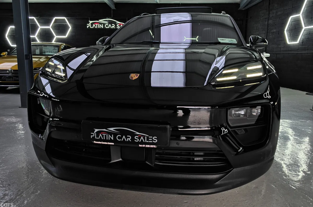 Porsche Macan SUV, Electric, 2024, Black