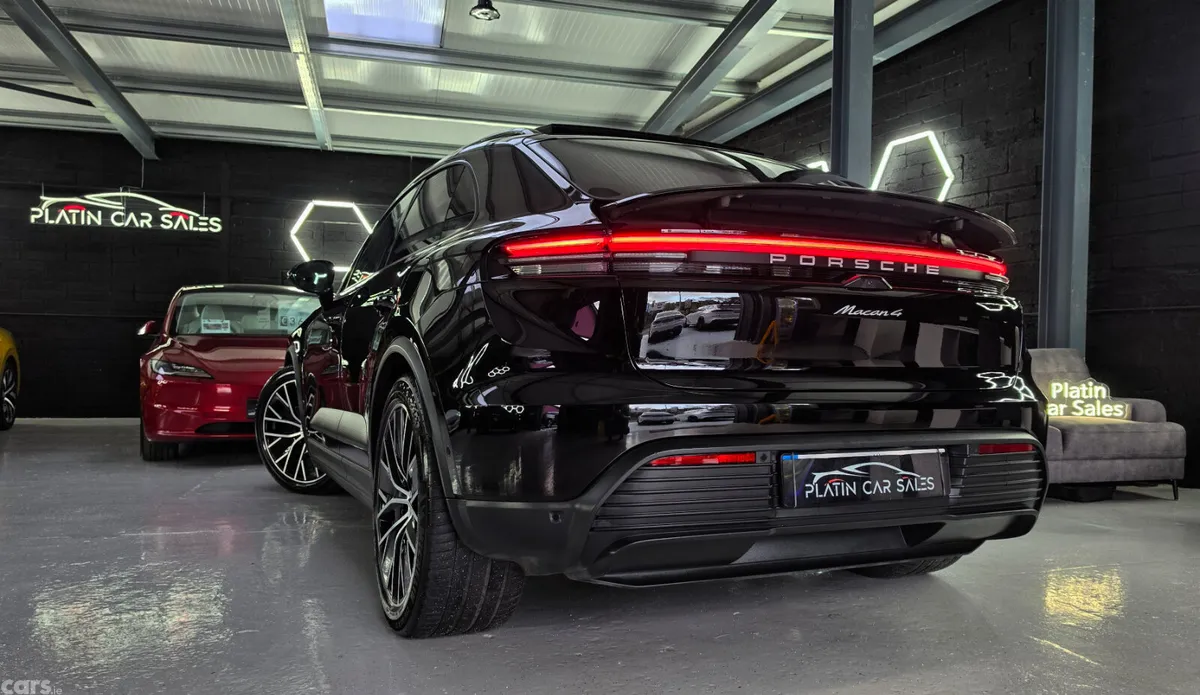 Porsche Macan SUV, Electric, 2024, Black