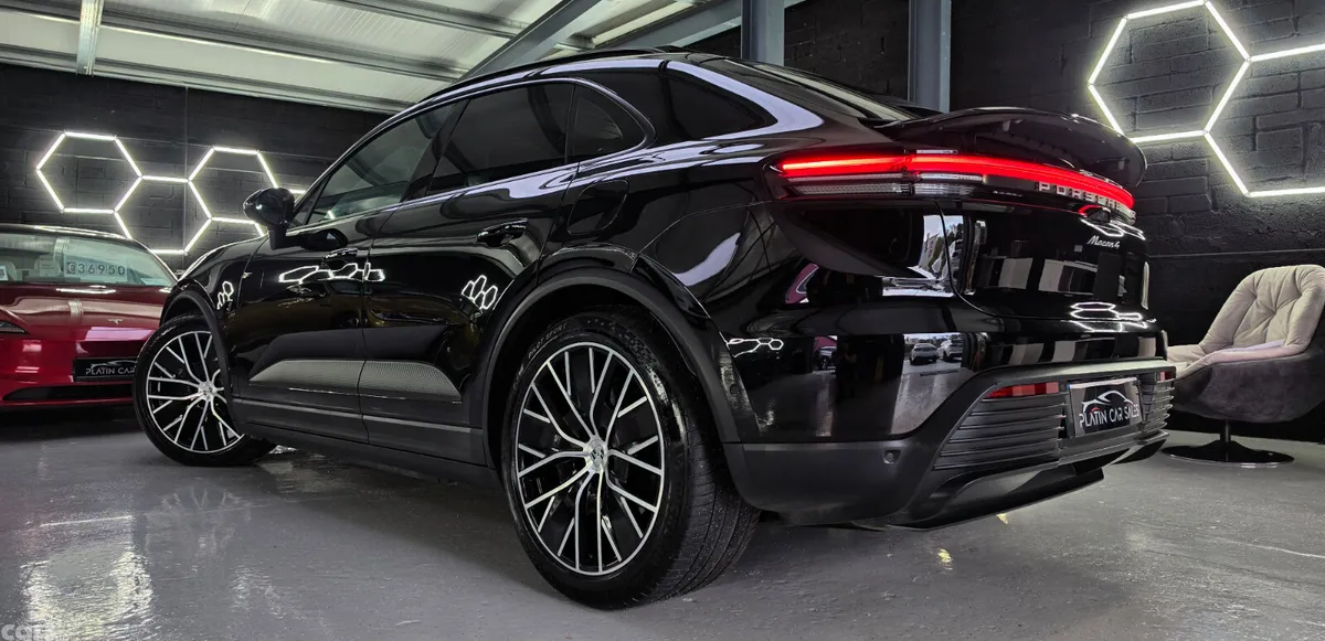 Porsche Macan SUV, Electric, 2024, Black