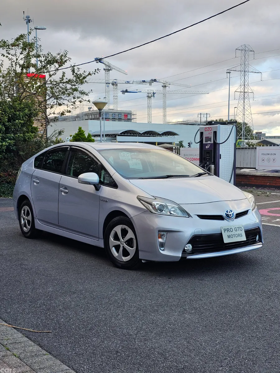 Toyota Prius Hatchback, Petrol Hybrid, 2013, Silver