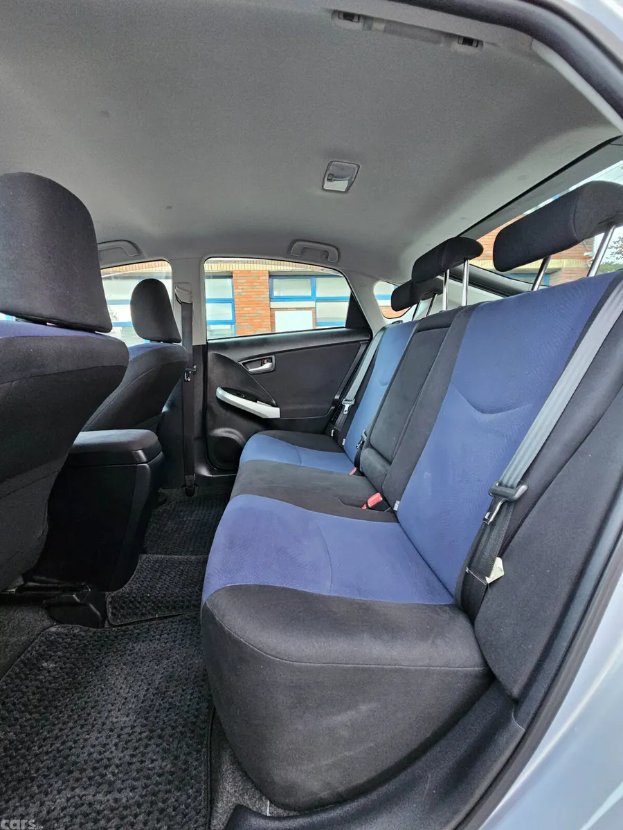 Toyota Prius Hatchback, Petrol Hybrid, 2013, Silver