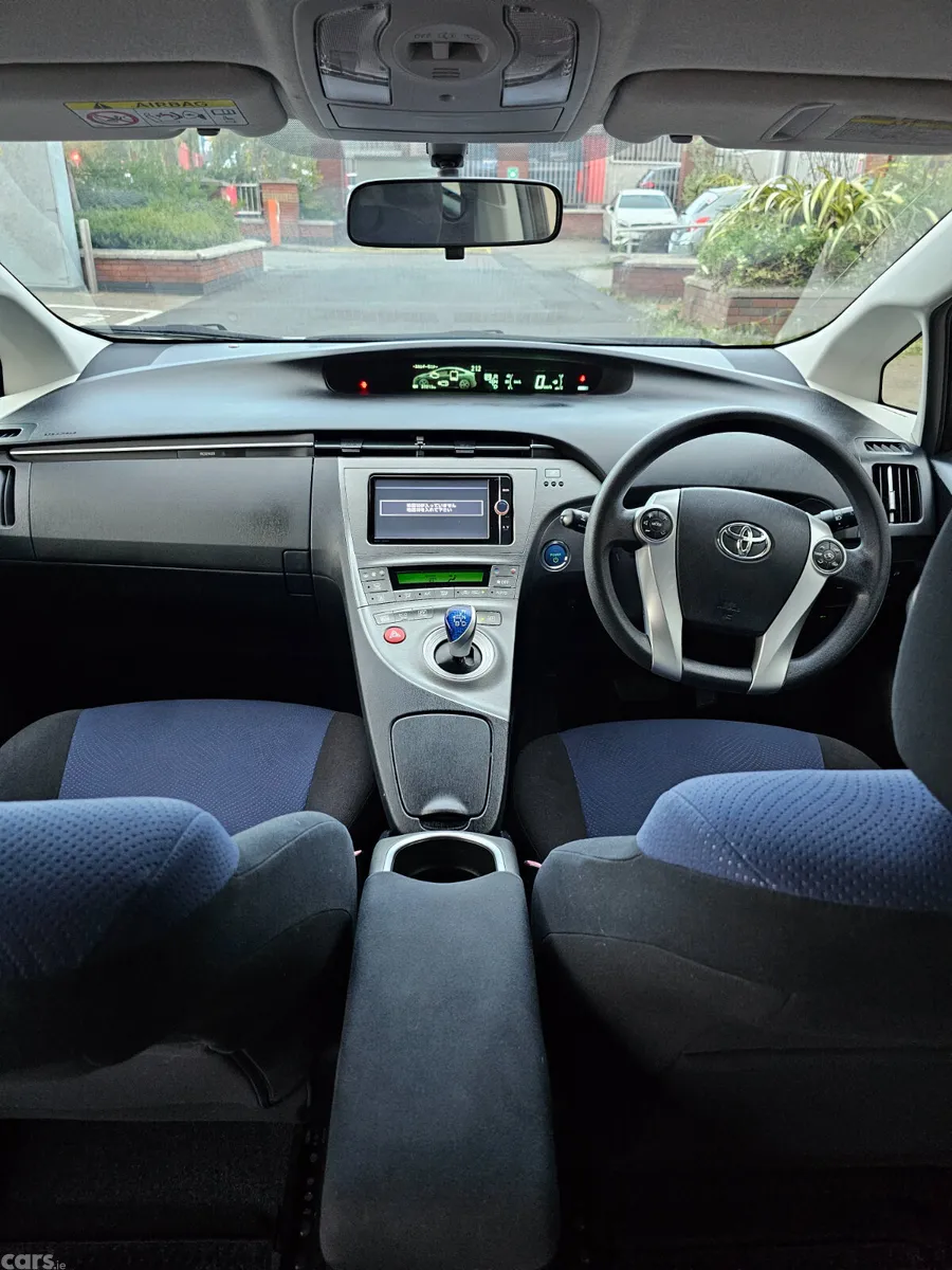Toyota Prius Hatchback, Petrol Hybrid, 2013, Silver