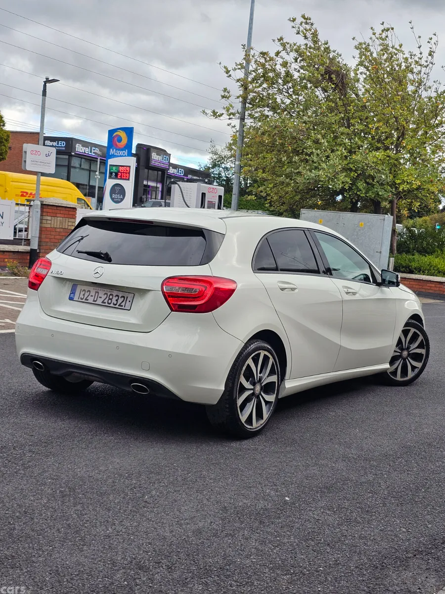 Mercedes-Benz A-Class Hatchback, Petrol, 2013, White