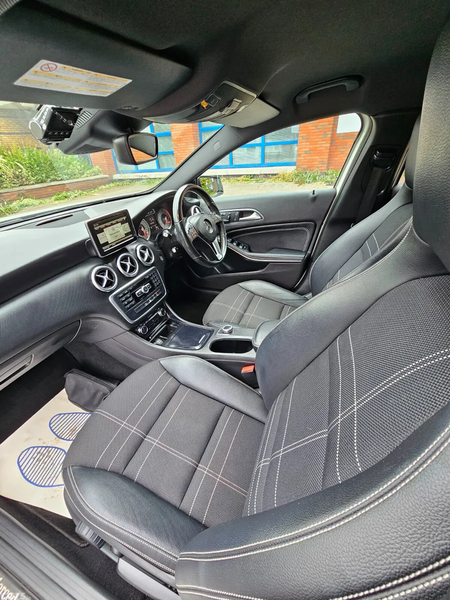 Mercedes-Benz A-Class Hatchback, Petrol, 2013, White