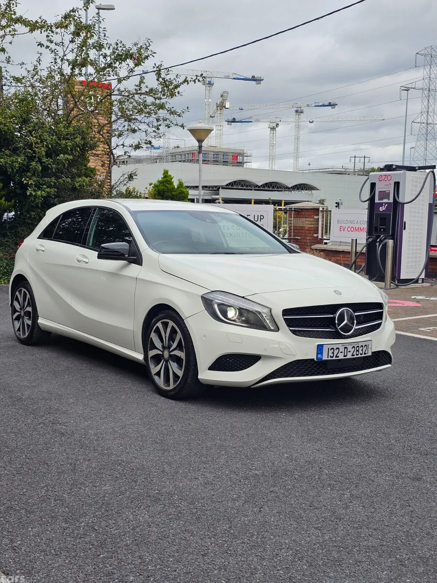 Mercedes-Benz A-Class Hatchback, Petrol, 2013, White