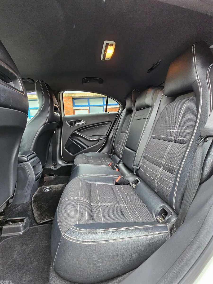 Mercedes-Benz A-Class Hatchback, Petrol, 2013, White