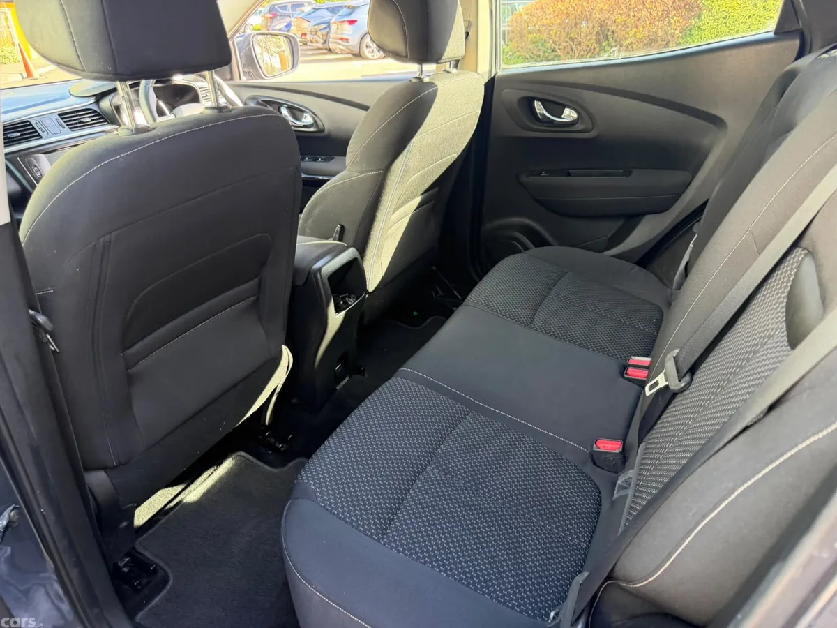 Renault Kadjar SUV, Diesel, 2016, Grey