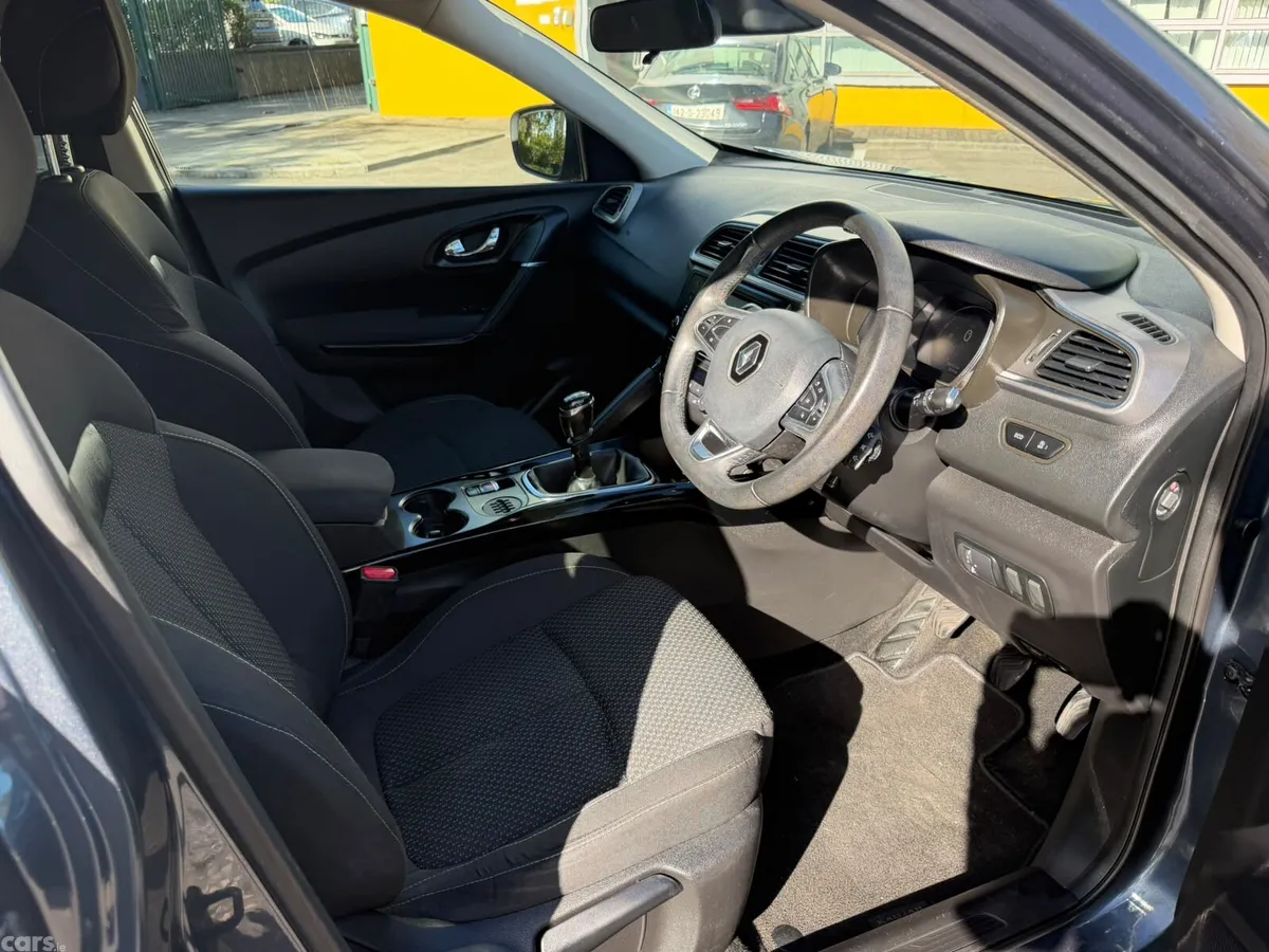 Renault Kadjar SUV, Diesel, 2016, Grey