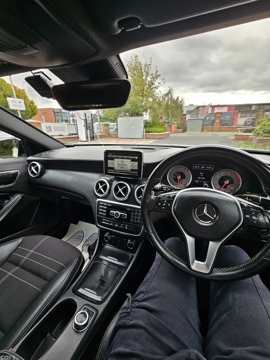 Mercedes-Benz A-Class Hatchback, Petrol, 2013, White