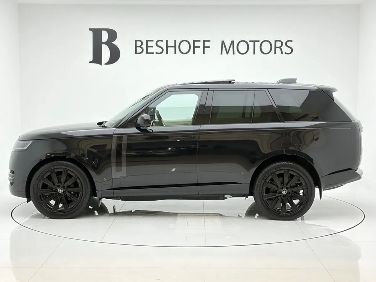 Land Rover Range Rover Estate, Petrol Plug-in Hybrid, 2026, Black