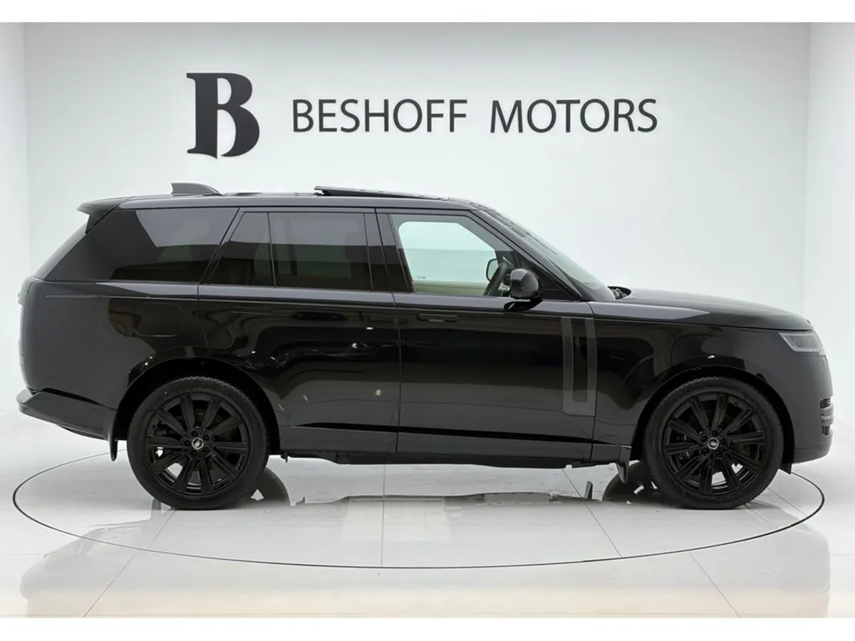 Land Rover Range Rover Estate, Petrol Plug-in Hybrid, 2026, Black