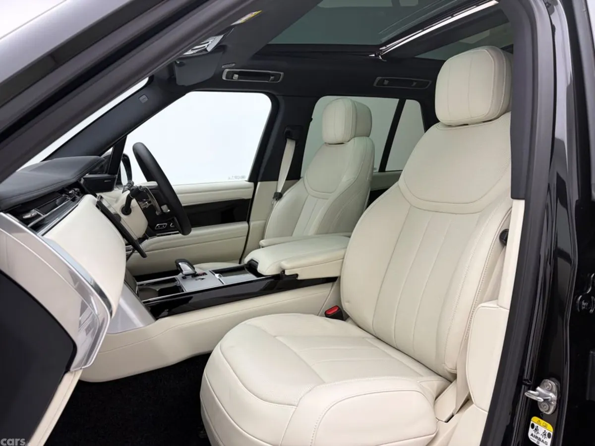 Land Rover Range Rover Estate, Petrol Plug-in Hybrid, 2026, Black