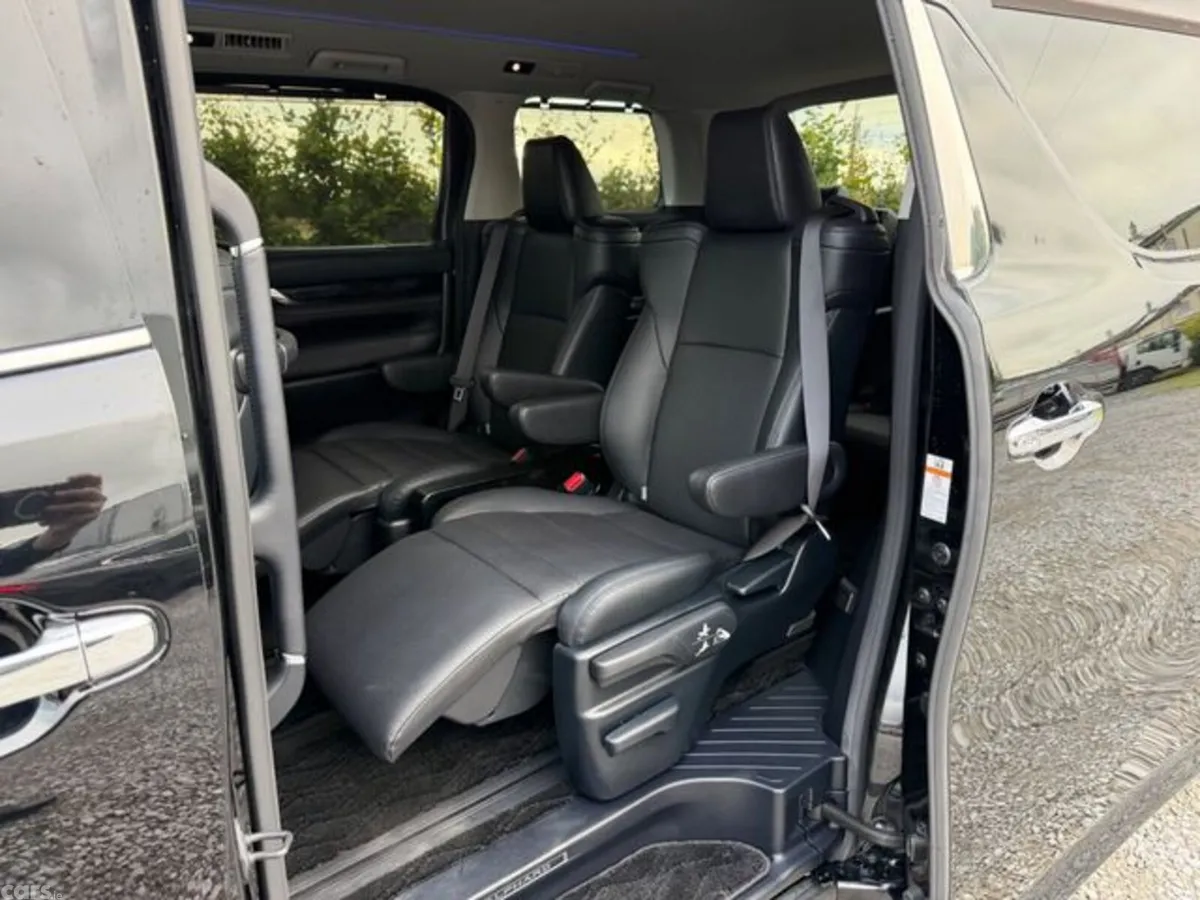 Toyota Alphard MPV, Petrol Hybrid, 2019, Black
