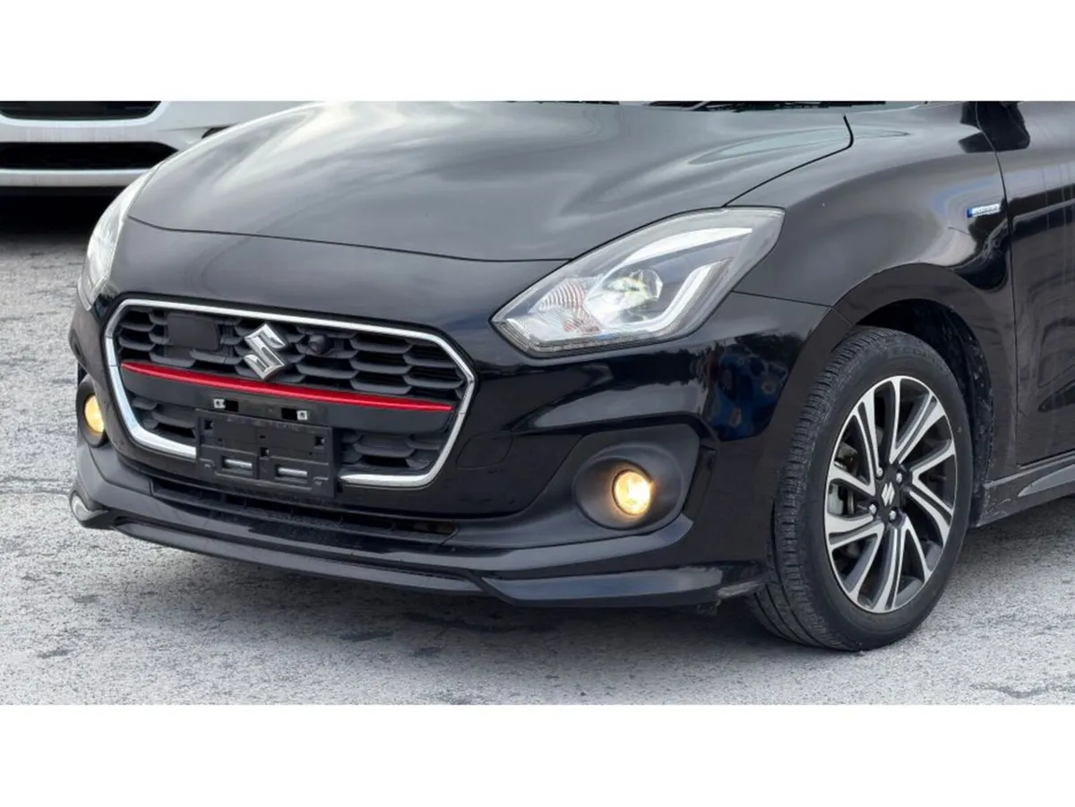 Suzuki Swift Hatchback, Petrol Hybrid, 2021, Black